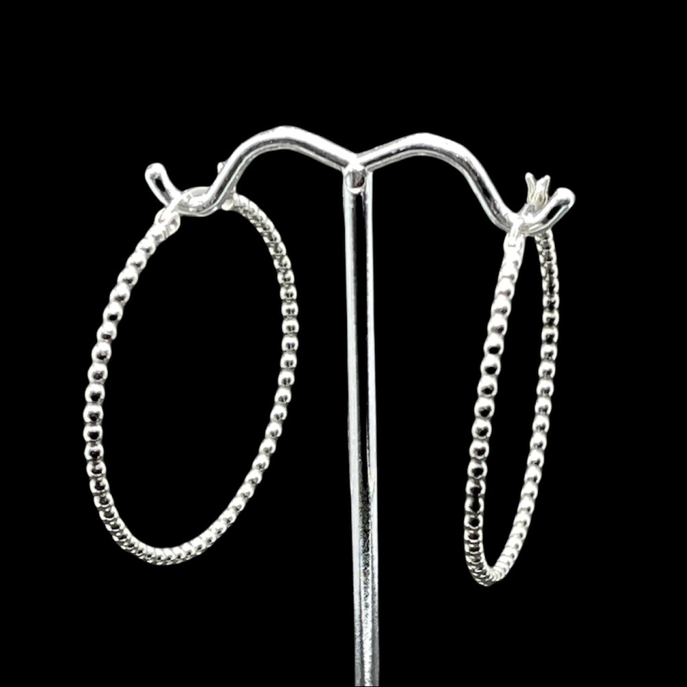 Sterling silver caviar hoop earrings - Picture 4 of 4